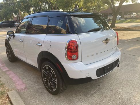 Used 2014 MINI Cooper Countryman FWD image 4