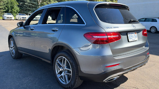 Used 2019 Mercedes-Benz GLC 300 4MATIC image 6