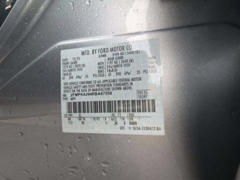 Used 2024 Ford Edge SEL AWD/4WD image 16