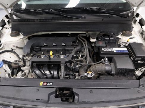 Certified 2023 Hyundai Venue Limited image 18