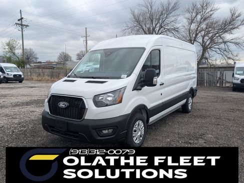 New 2026 Ford Transit 250 148 Medium Roof RWD image 2