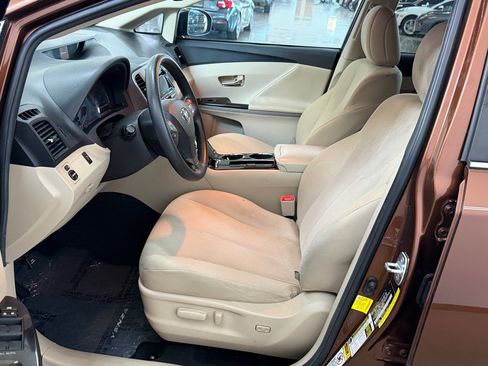 Used 2011 Toyota Venza image 13