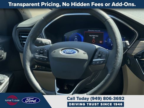 Used 2020 Ford Escape Titanium w/ Titanium Premium Package 2.0 AWD/4WD image 24