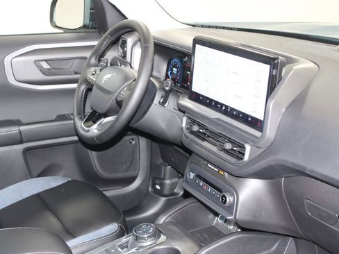New 2025 Ford Bronco Sport Outer Banks w/ Outer Banks Tech Package+ AWD/4WD image 28