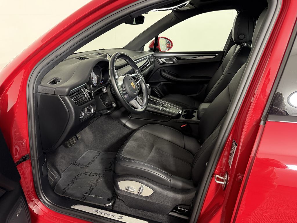 Used 2021 Porsche Macan S AWD/4WD image 17
