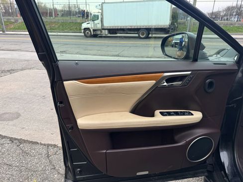 Used 2017 Lexus RX 350 AWD w/ Premium Package image 22