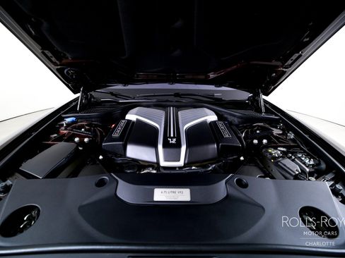 Used 2026 Rolls-Royce Ghost AWD/4WD image 34