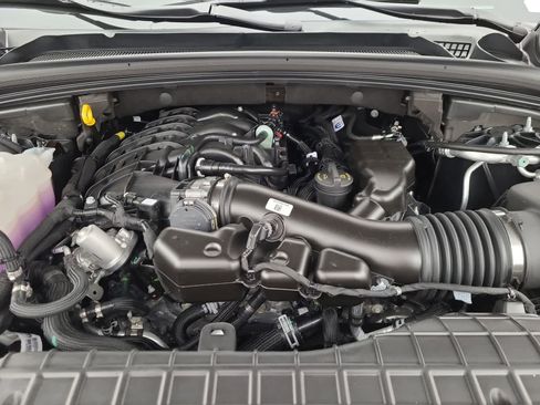 New 2025 Jeep Grand Cherokee Altitude image 17