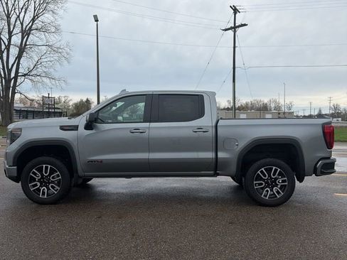New 2026 GMC Sierra 1500 AT4 w/ LPO, Black Badging Package AWD/4WD image 8