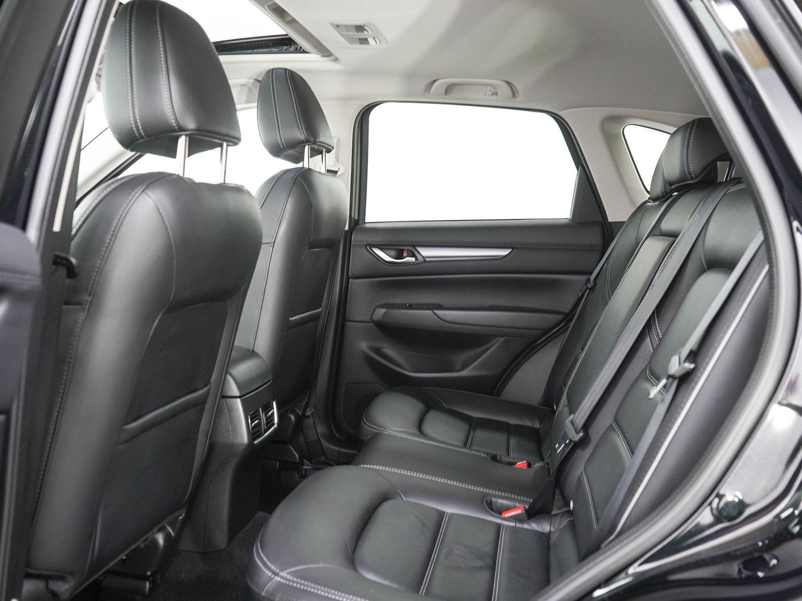 Used 2025 MAZDA CX-5 AWD 2.5 S w/ Preferred Package image 15