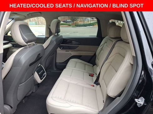 Used 2024 Lincoln Nautilus Reserve w/ Equipment Group 202A image 20