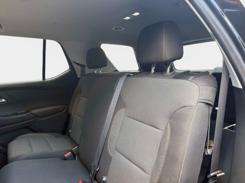 Used 2020 Chevrolet Traverse LS AWD/4WD image 14