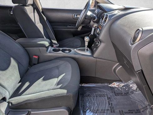 Used 2013 Nissan Rogue S image 21