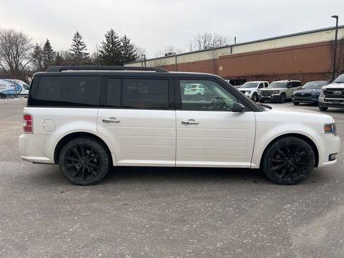 Used 2019 Ford Flex SEL w/ Equipment Group 202A image 4