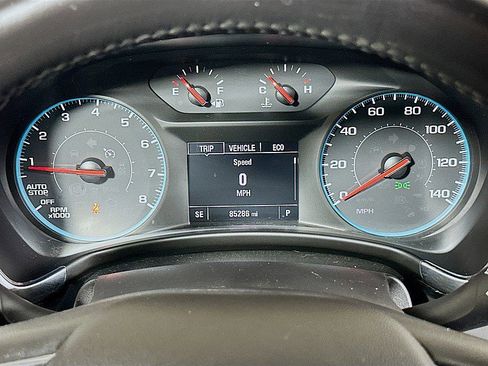 Used 2018 Chevrolet Equinox LT image 13