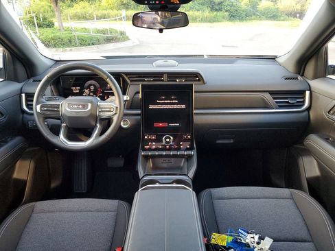 New 2026 GMC Terrain Elevation FWD image 12