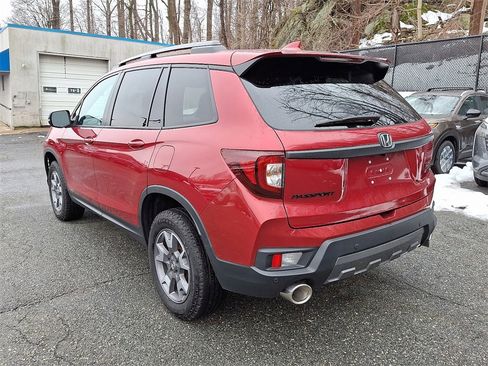 Used 2022 Honda Passport TrailSport image 5