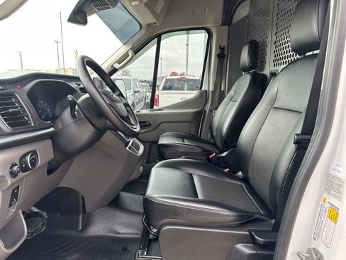 Used 2024 Ford Transit 250 148 High Roof Extended image 9