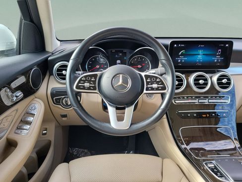Certified 2022 Mercedes-Benz GLC 300 image 11