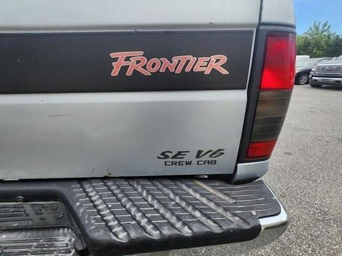 Used 2000 Nissan Frontier XE RWD image 17