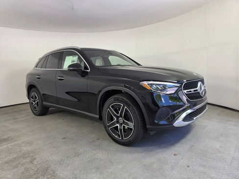 New 2026 Mercedes-Benz GLC 300 image 1