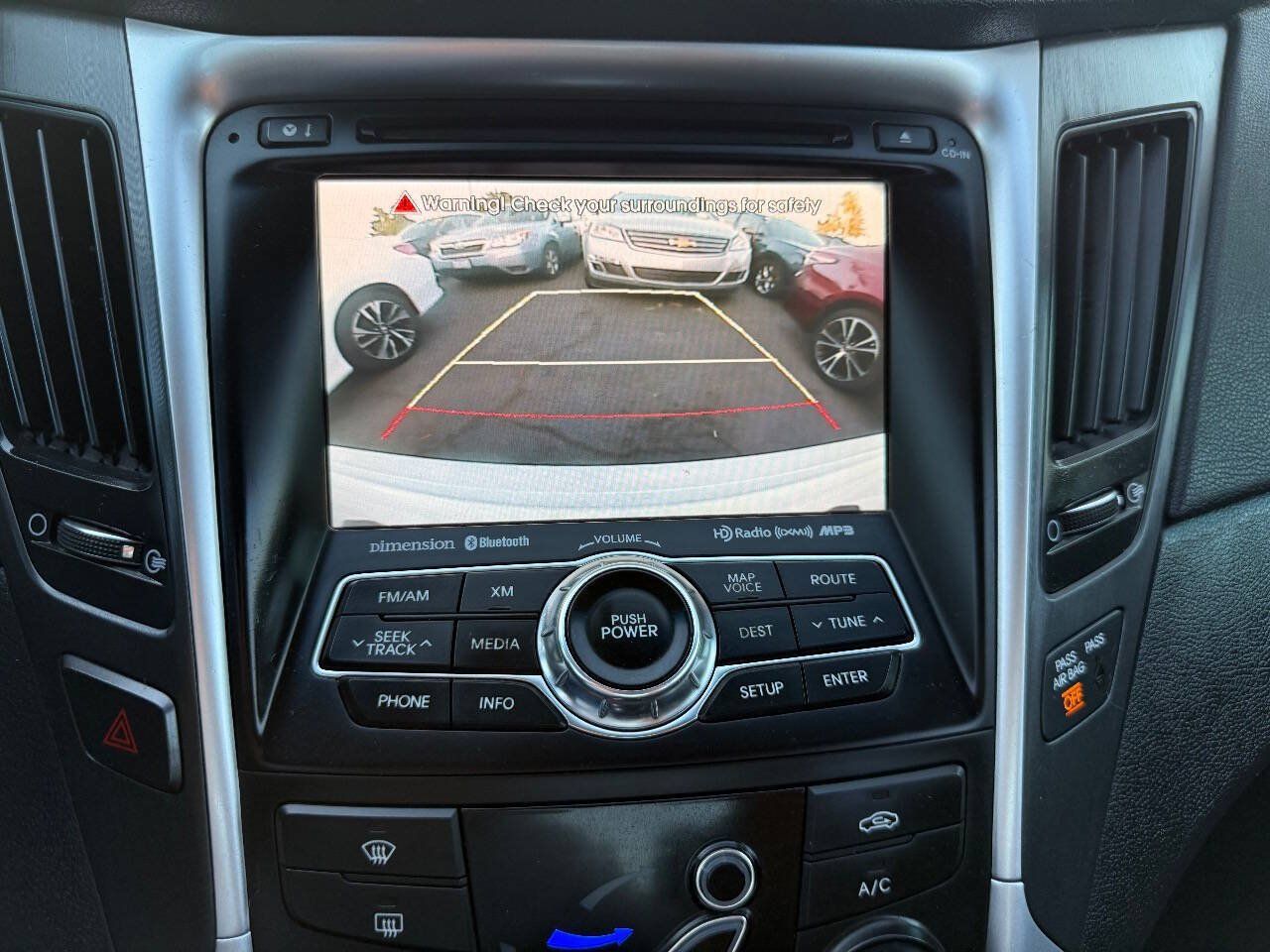 Used 2013 Hyundai Sonata SE w/ Navigation & Sunroof Pkg FWD image 18