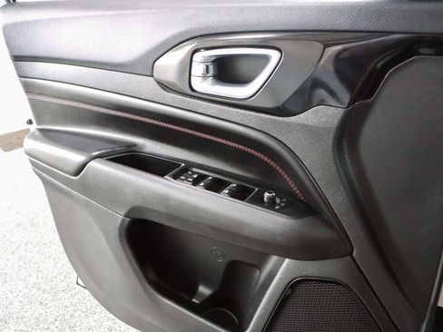 Used 2022 Jeep Compass Trailhawk w/ Trailhawk Convenience Group image 21