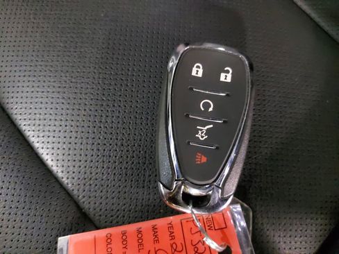 Used 2023 Chevrolet Traverse Premier w/ Redline Edition image 38