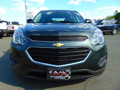 Used 2017 Chevrolet Equinox LS AWD/4WD image 3