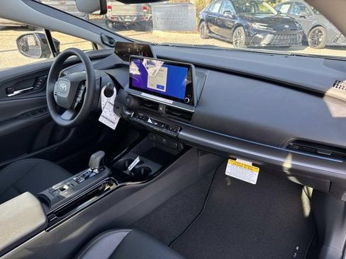 New 2026 Toyota Prius Limited FWD image 19