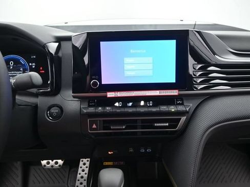 New 2026 Toyota Camry SE FWD image 6