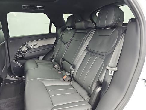 New 2025 Land Rover Range Rover Sport Dynamic SE image 14