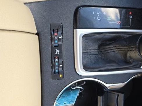 Used 2019 Toyota Highlander Limited image 20