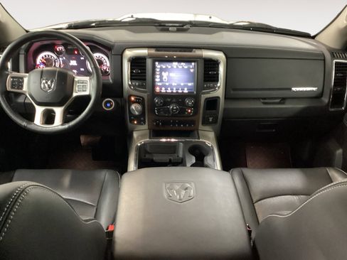 Used 2018 RAM 1500 Laramie w/ Convenience Group image 10