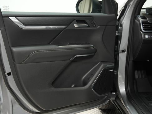 New 2026 GMC Acadia Elevation w/ Black Edition FWD image 23