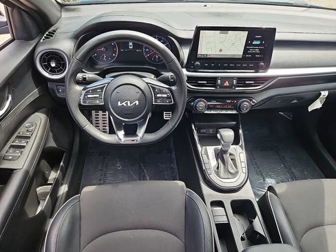 Certified 2023 Kia Forte GT-Line w/ GT-Line Technology Package FWD image 11