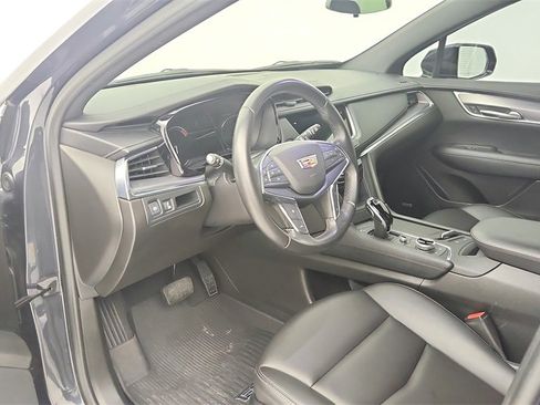 Used 2022 Cadillac XT5 Luxury w/ LPO, Floor Liner Package image 14