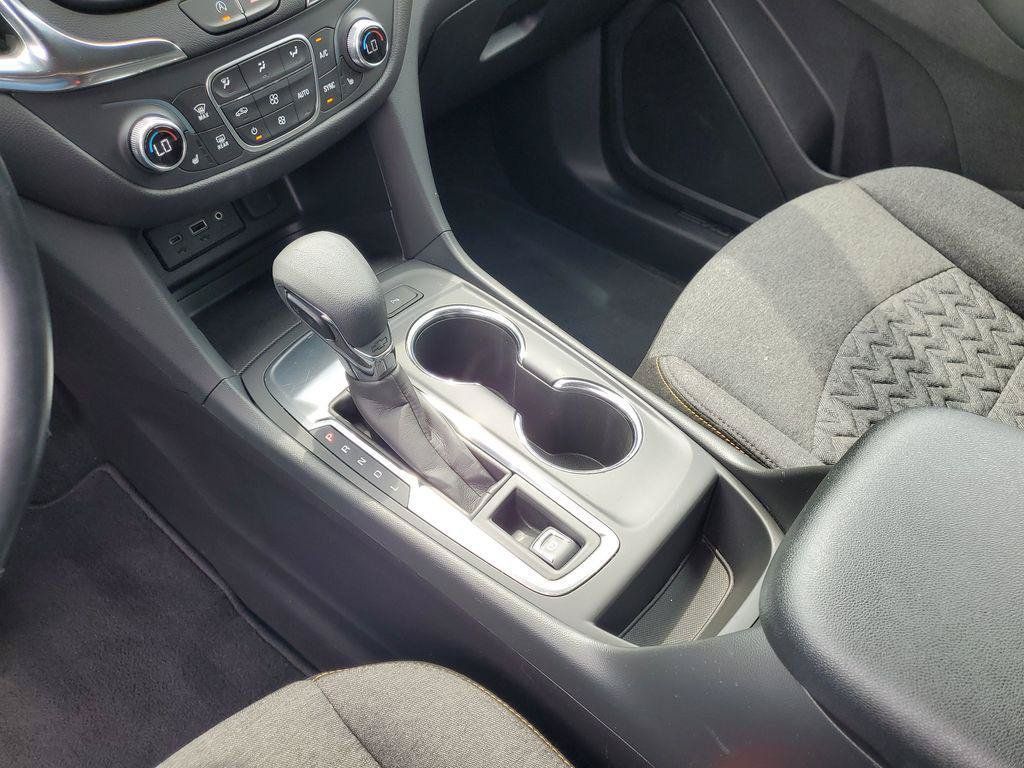 Used 2024 Chevrolet Equinox LT FWD image 19