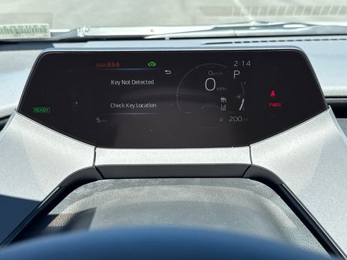 New 2027 Toyota Prius Limited FWD image 33