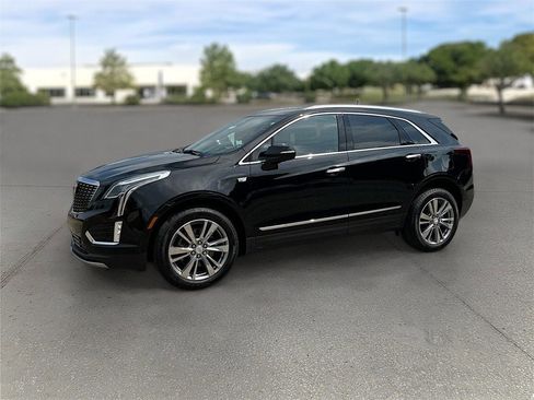 New 2025 Cadillac XT5 Premium Luxury w/ Technology Package image 3