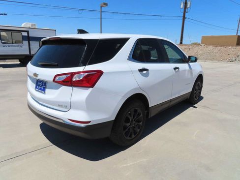 Used 2021 Chevrolet Equinox LT AWD/4WD image 6