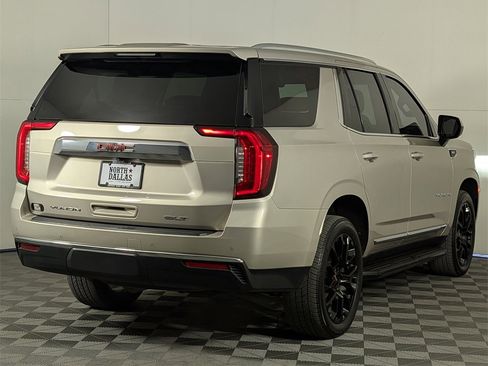 Used 2023 GMC Yukon SLT image 4