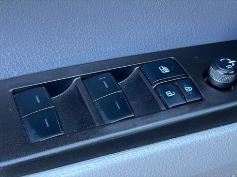 Certified 2022 Toyota Camry SE image 13