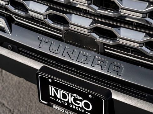 Used 2022 Toyota Tundra Platinum w/ Advanced Package AWD/4WD image 6