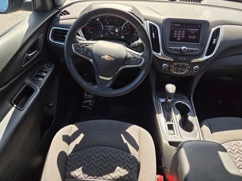 Used 2024 Chevrolet Equinox LT w/ LPO, Cargo Package FWD image 8