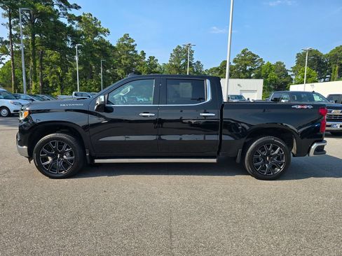 Used 2026 Chevrolet Silverado 1500 LTZ w/ LTZ Convenience Package II AWD/4WD image 2