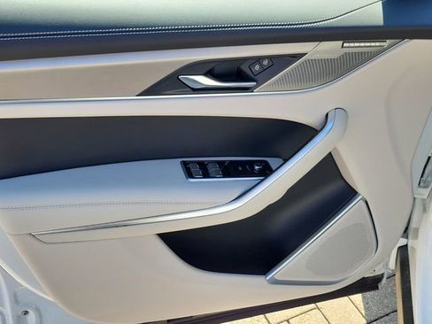 New 2026 Jaguar F-PACE R-Dynamic S image 21