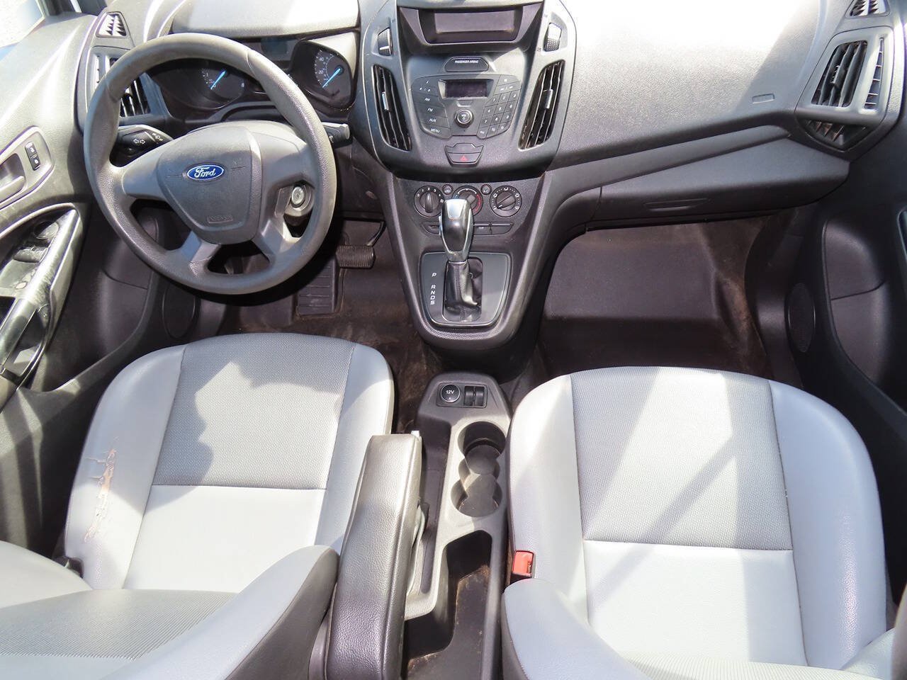 Used 2018 Ford Transit Connect XL FWD image 16
