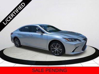 Certified 2025 Lexus ES 350 w/ Premium Package