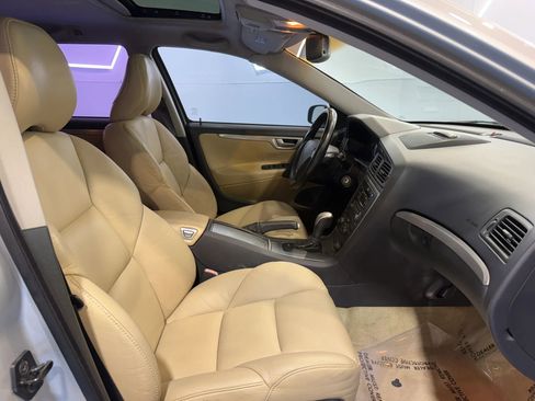 Used 2005 Volvo V70 R image 29